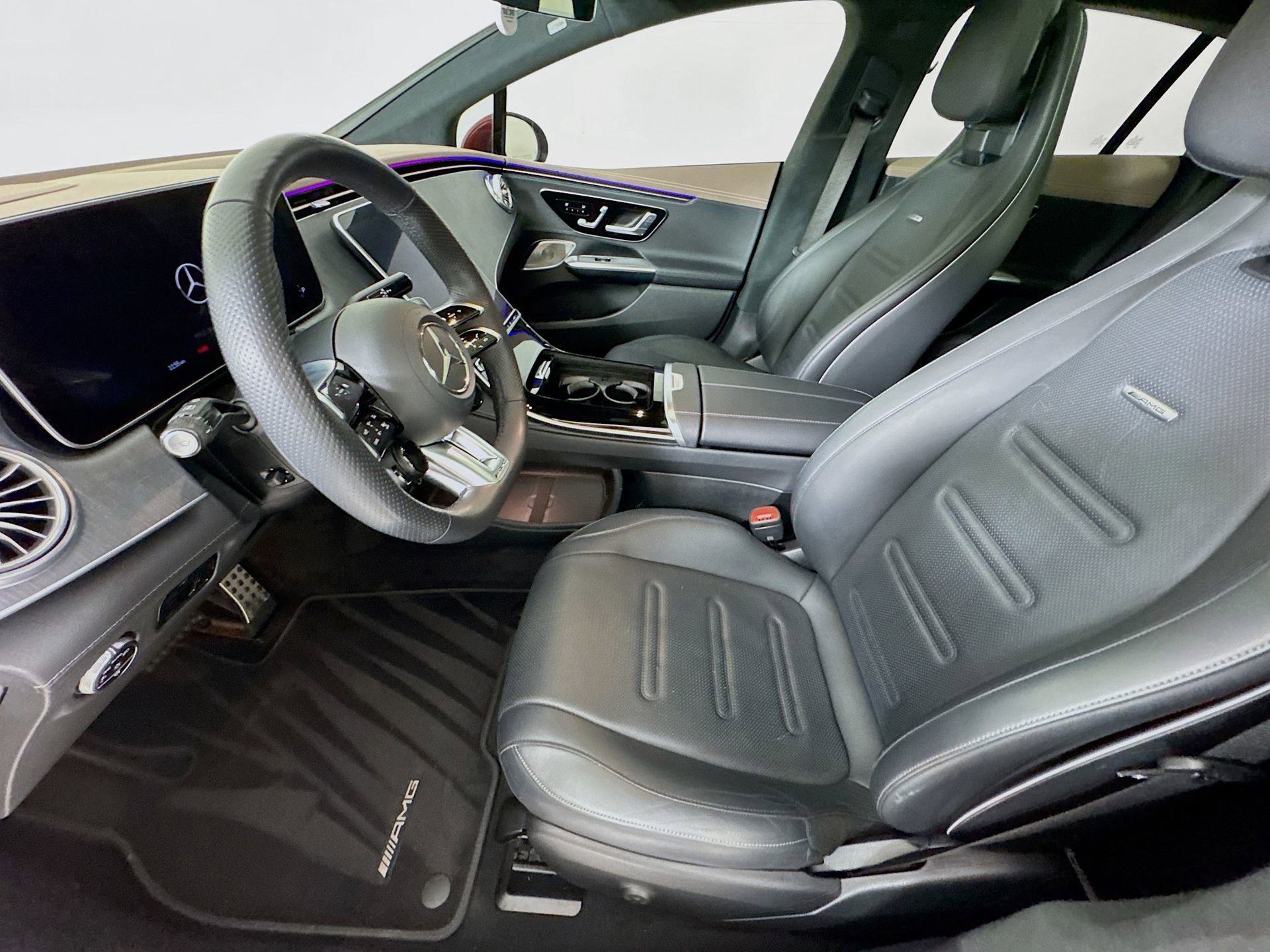 Certified 2023 Mercedes-Benz EQE AMG 4MATIC Sedan image 23