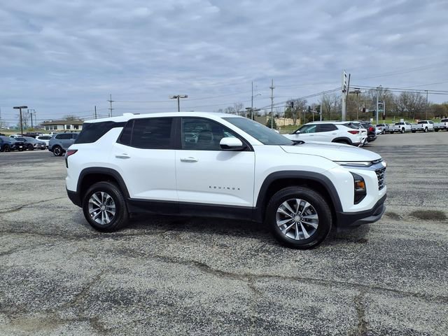 Used 2025 Chevrolet Equinox LT image 11