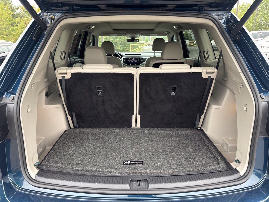 Certified 2023 Volkswagen Atlas SEL R-Line AWD/4WD image 29
