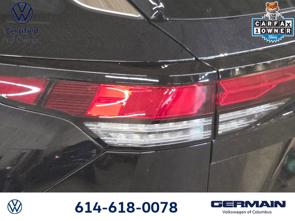 Used 2025 Volkswagen Tiguan S AWD/4WD image 16