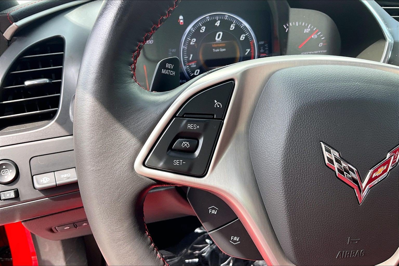 Used 2016 Chevrolet Corvette Stingray Coupe w/ 2LT Preferred Equipment Group RWD image 23