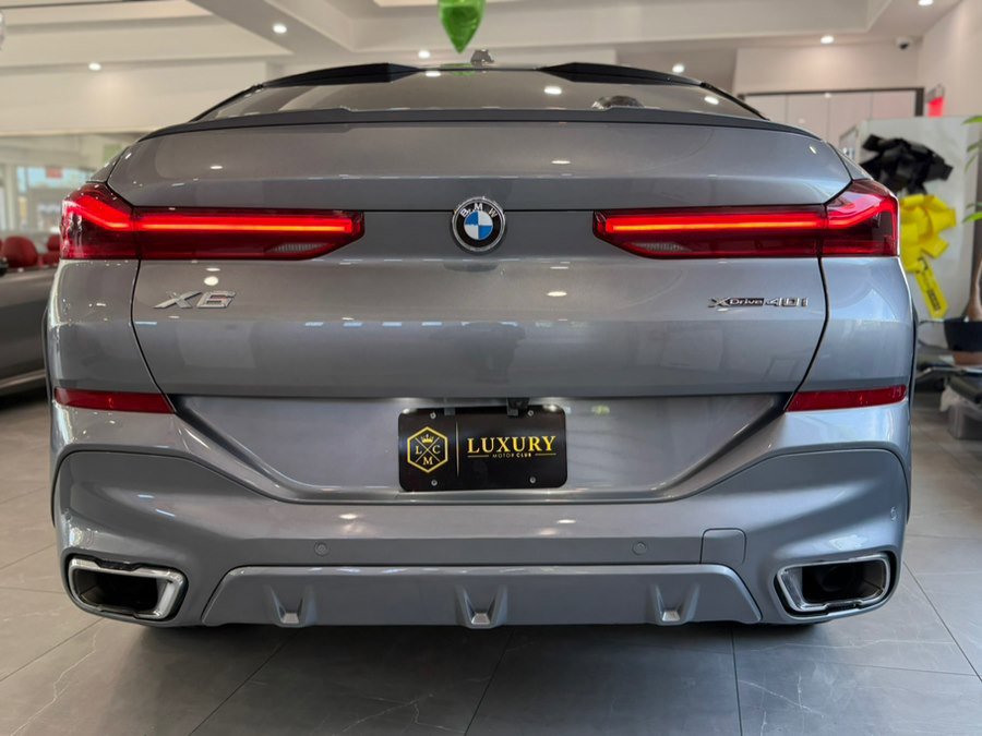 Used 2024 BMW X6 xDrive40i w/ Executive Package AWD/4WD image 4