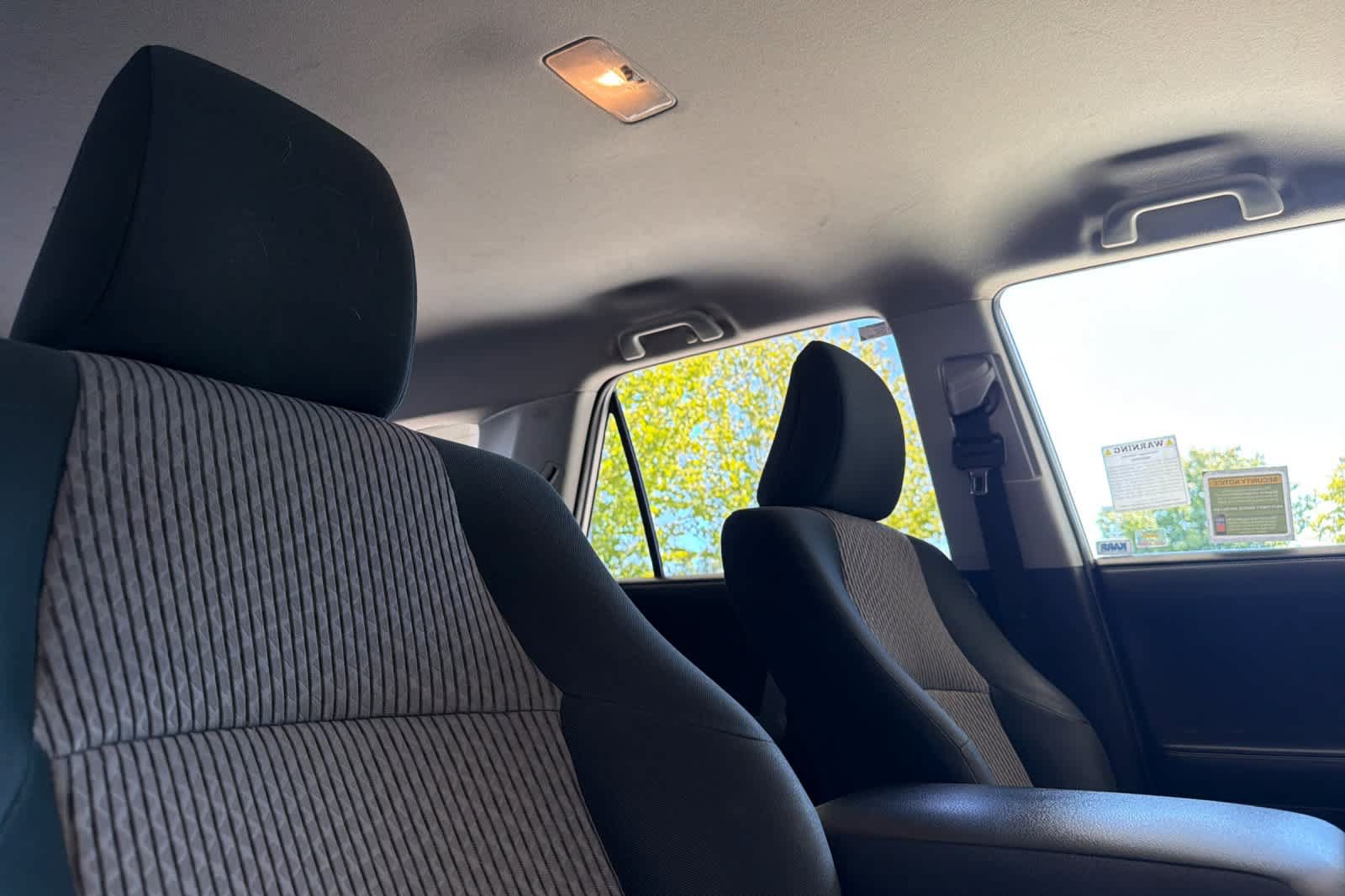 Used 2019 Toyota 4Runner SR5 AWD/4WD image 17