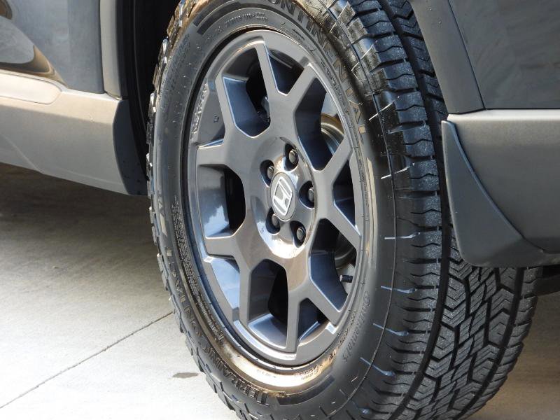 Used 2025 Honda Pilot TrailSport image 19