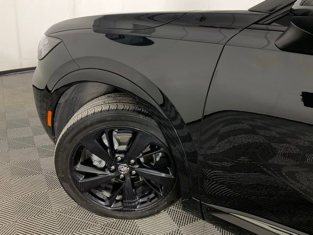 Used 2023 Buick Envision Essence w/ Sport Touring Package image 39