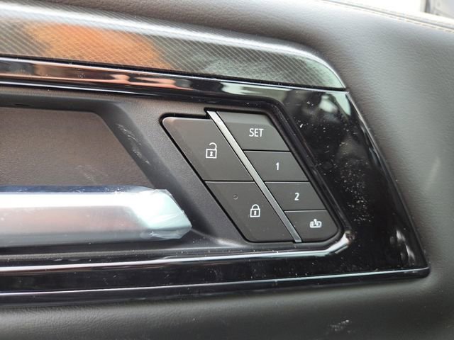 New 2026 GMC Yukon AT4 w/ AT4 Premium Package image 12