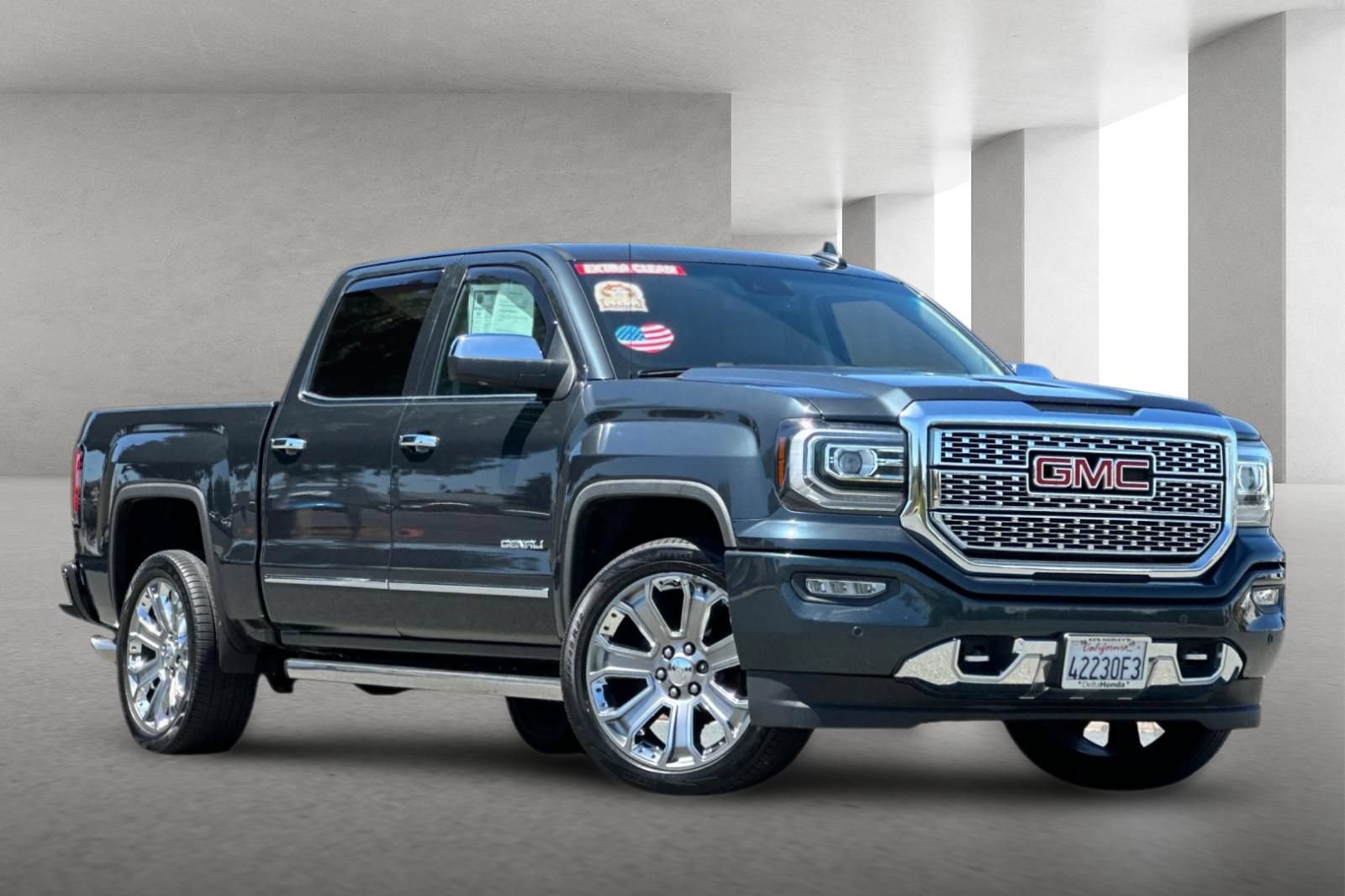 Used 2018 GMC Sierra 1500 Denali w/ Denali Ultimate Package AWD/4WD image 1