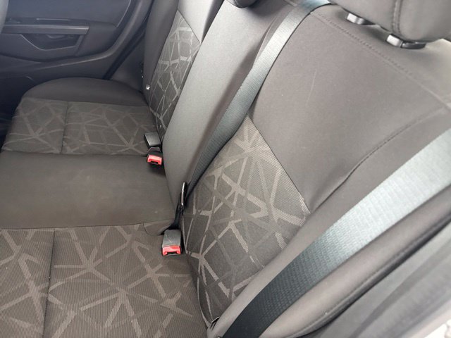 Used 2013 Ford Fiesta SE FWD image 27