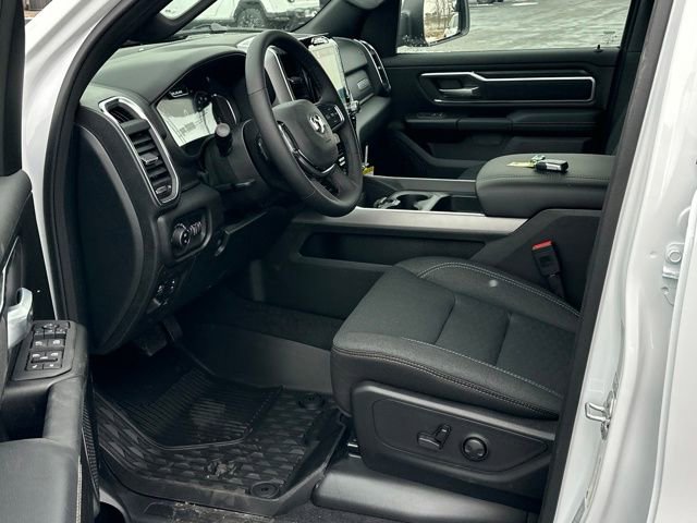 New 2026 RAM 1500 Big Horn AWD/4WD image 13