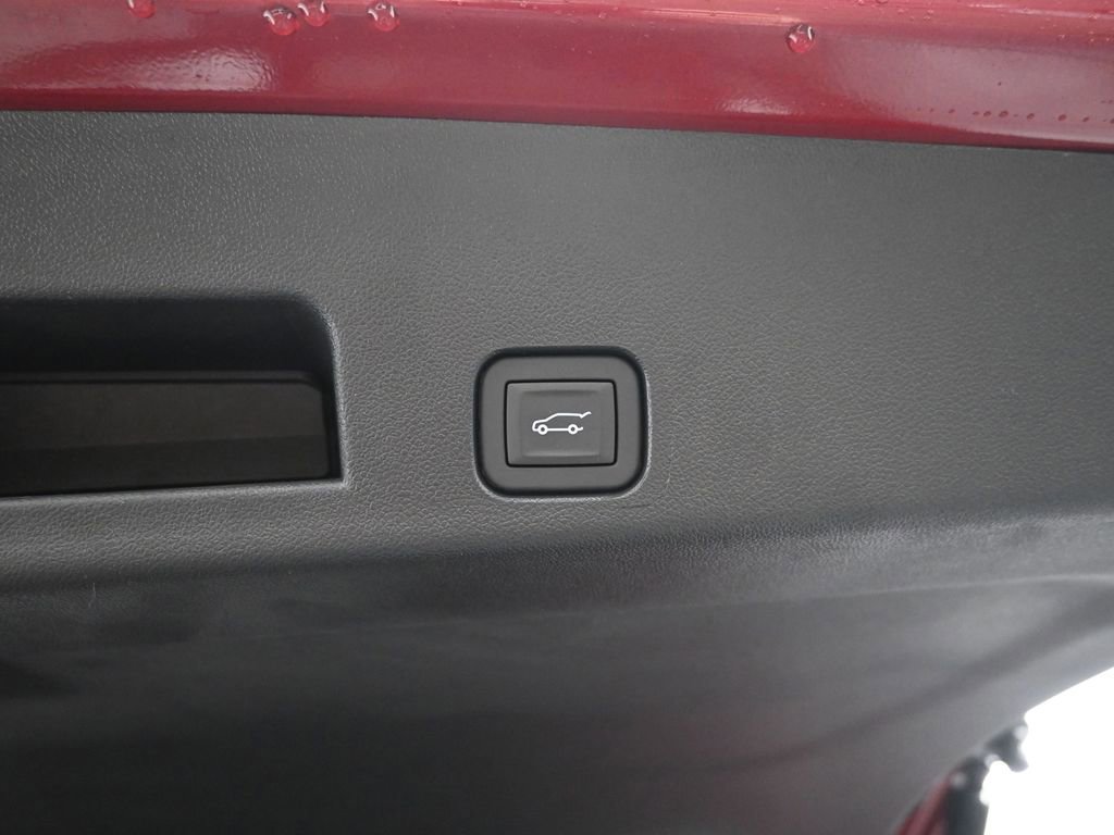 New 2026 Chevrolet Traverse RS image 14