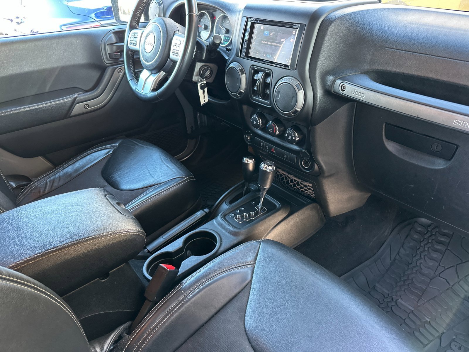 Used 2018 Jeep Wrangler Unlimited Sport image 16