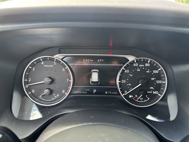 Used 2023 Nissan Rogue SV AWD/4WD image 11
