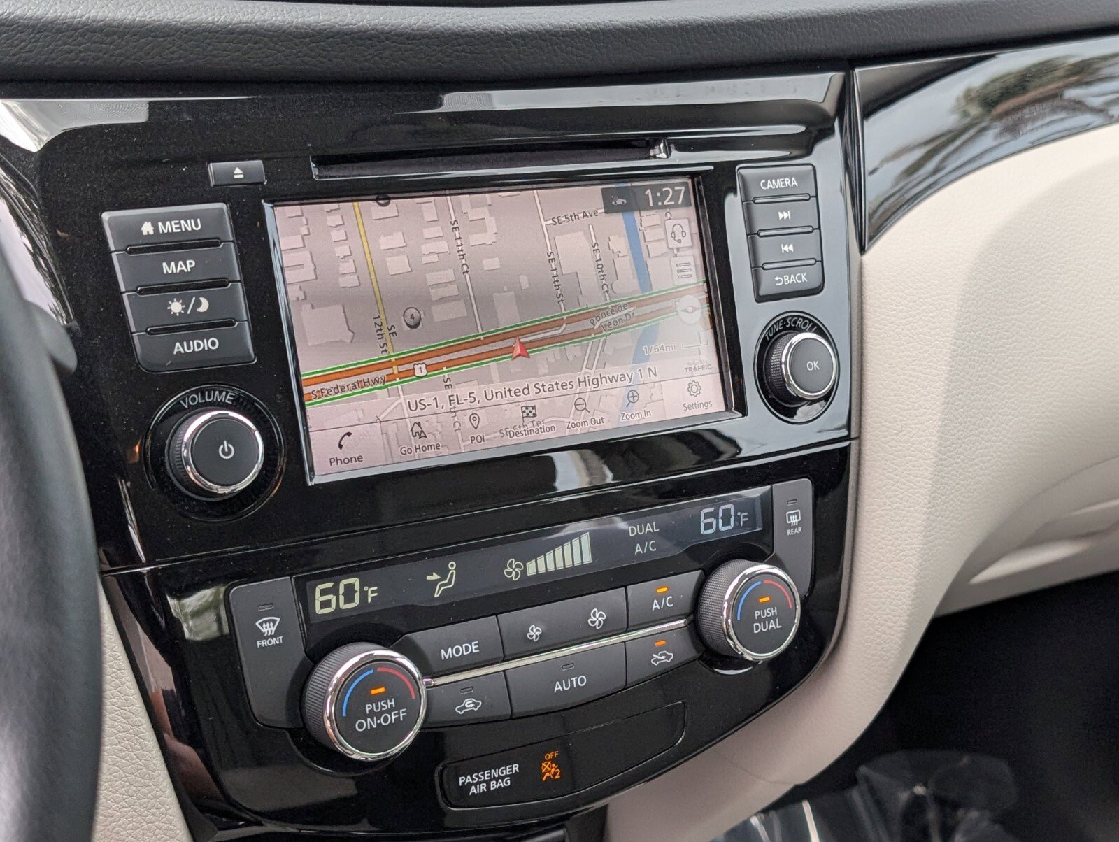 Certified 2022 Nissan Rogue Sport SL FWD image 23