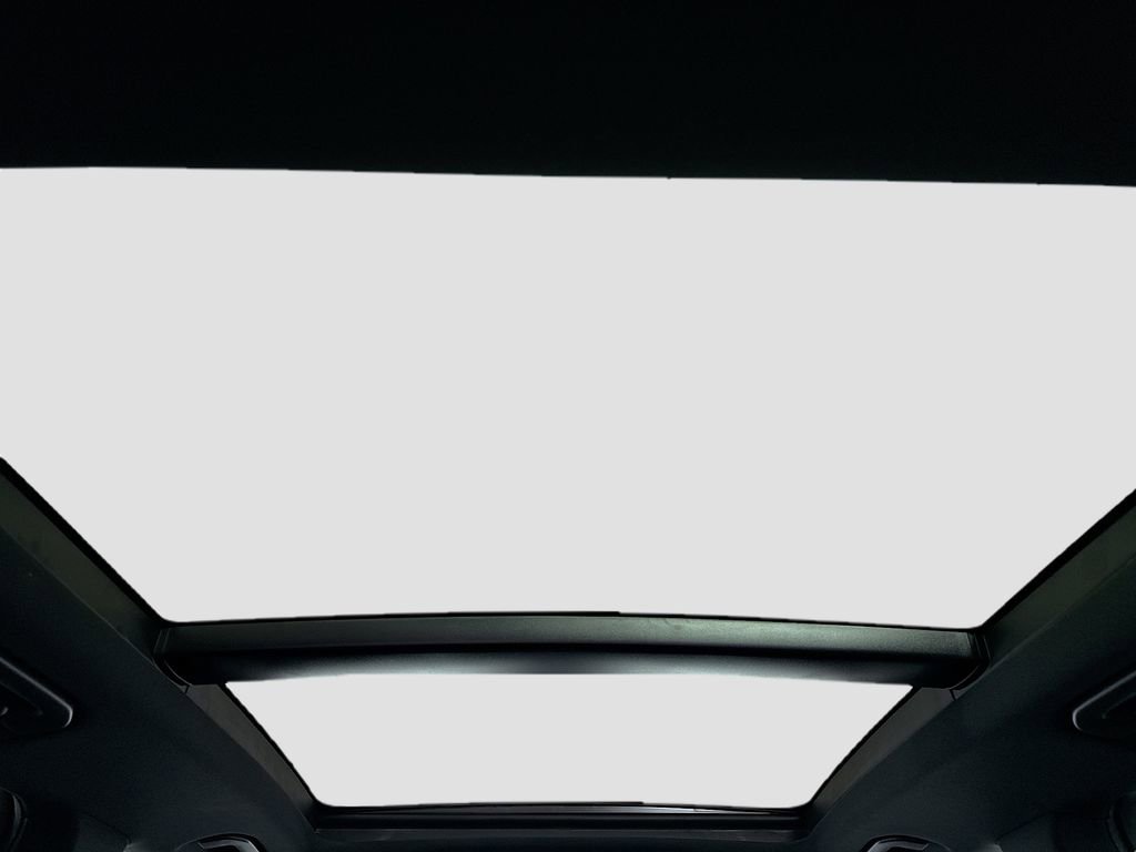 Used 2025 Mercedes-Benz GLE 450 GLE 450 w/ AMG Line Exterior image 22