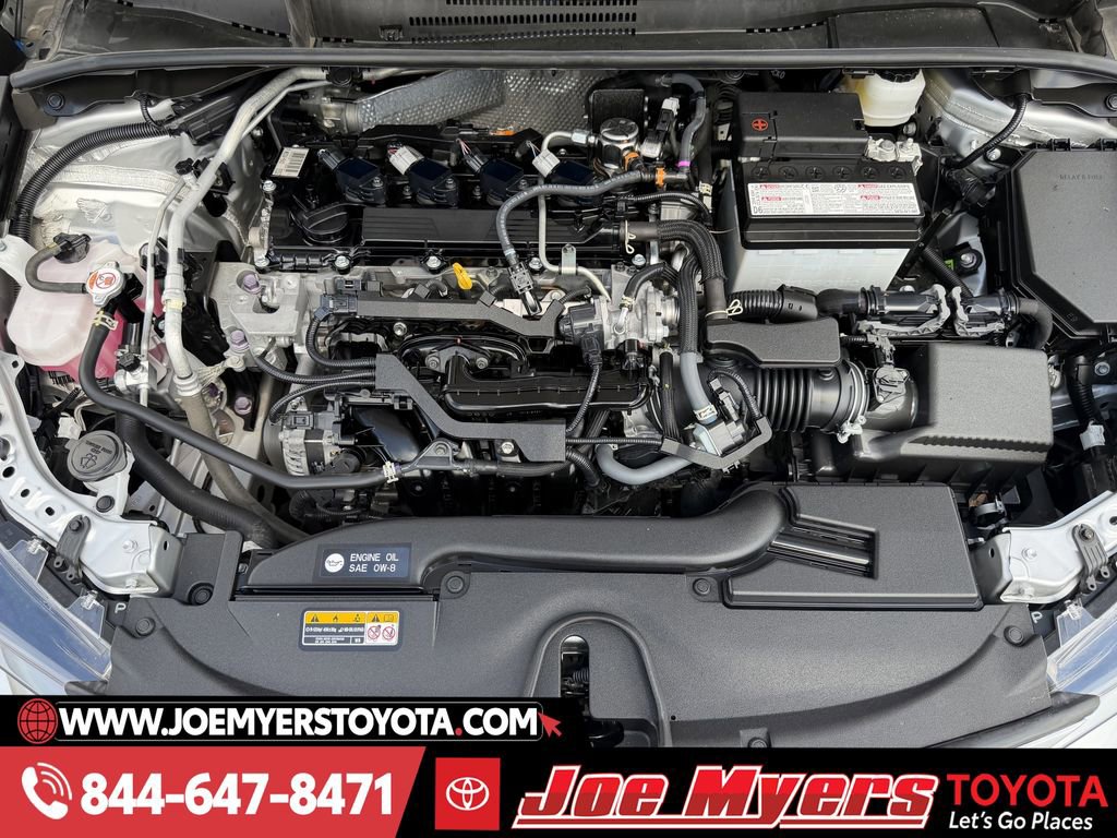 Used 2025 Toyota Corolla SE image 30
