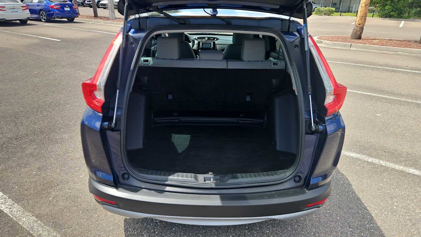 Used 2019 Honda CR-V LX image 19