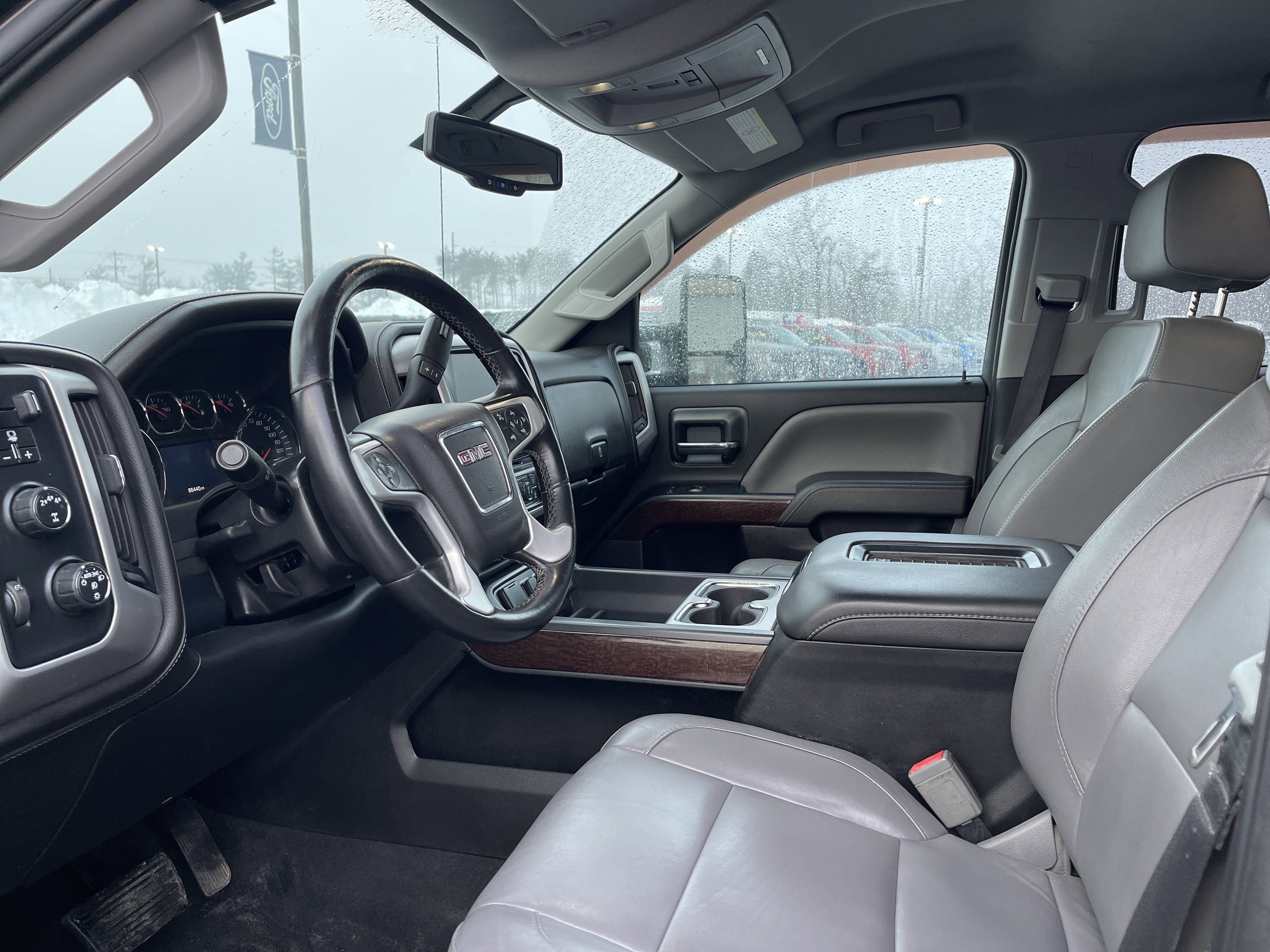 Used 2019 GMC Sierra 2500 SLT w/ Snow Plow Prep Package image 10
