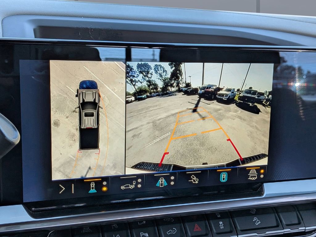 Used 2025 Chevrolet Silverado 2500 LTZ w/ Z71 Chrome Sport Edition image 21