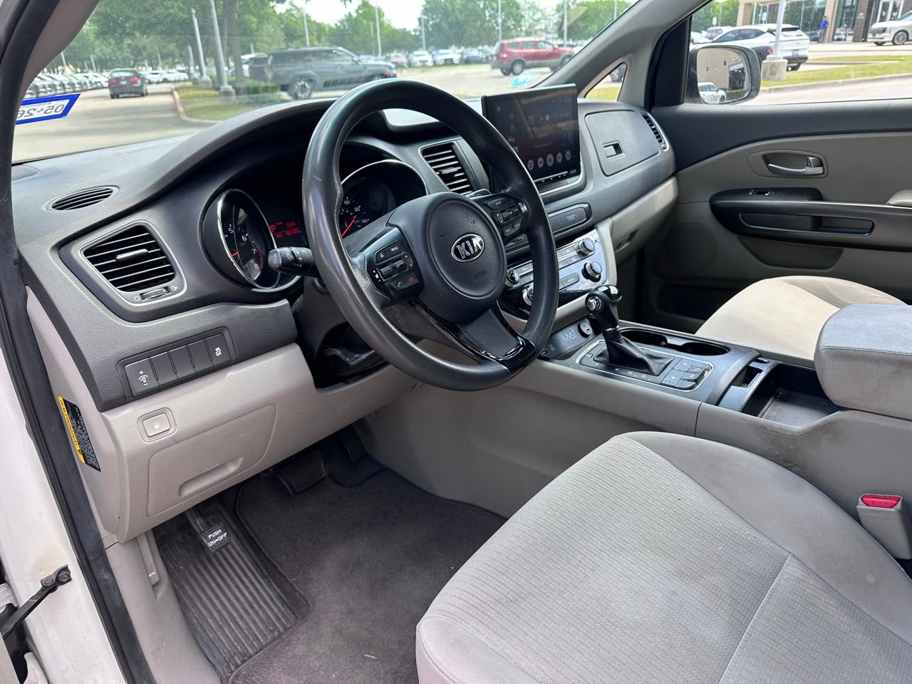 Used 2016 Kia Sedona LX w/ LX Convenience Package image 20