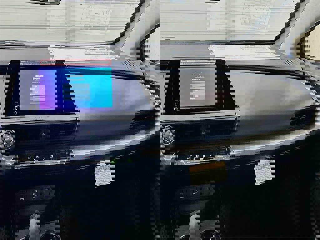 New 2026 Toyota Prius LE image 21