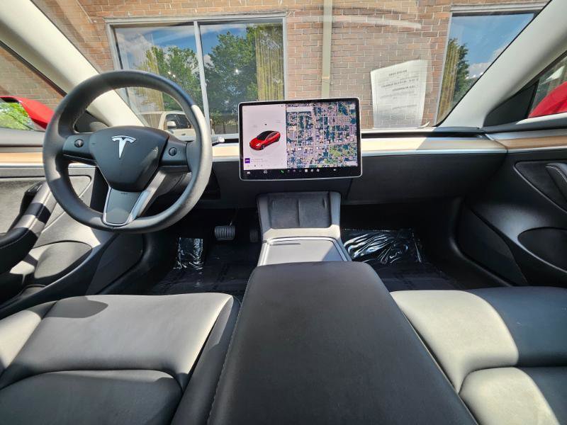 Used 2023 Tesla Model 3 Standard Range RWD image 34
