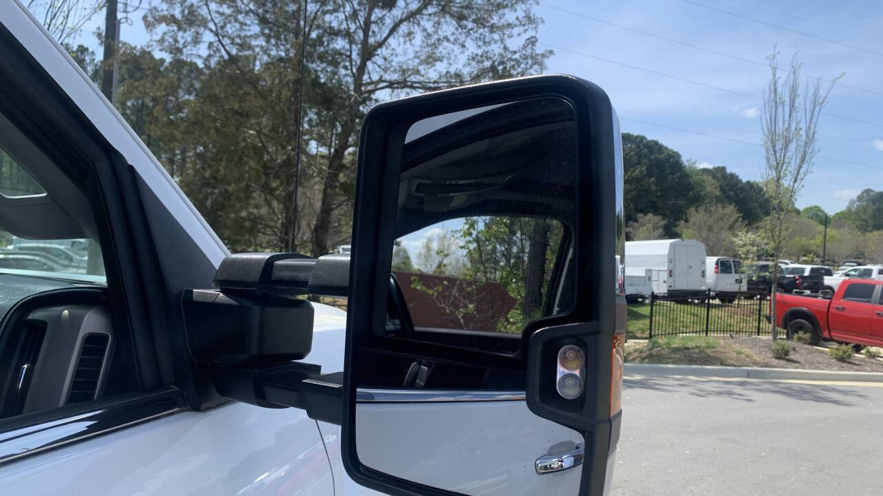 Used 2015 GMC Sierra 2500 Denali w/ Duramax Plus Package AWD/4WD image 25
