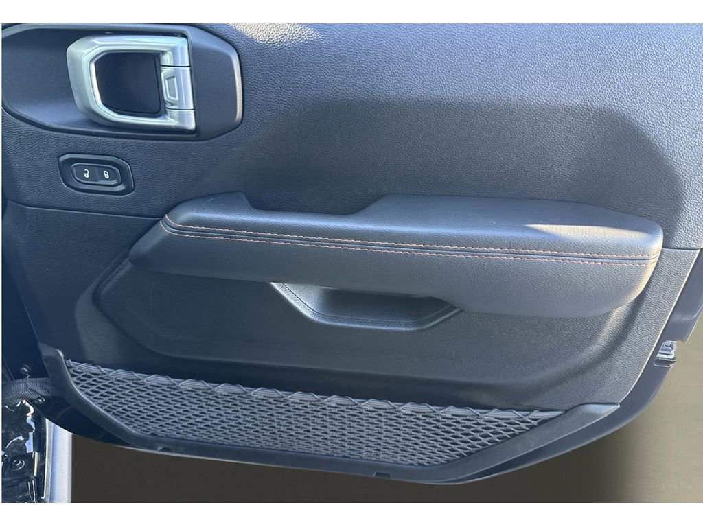 Used 2023 Jeep Gladiator Mojave w/ LED Lighting Group image 27