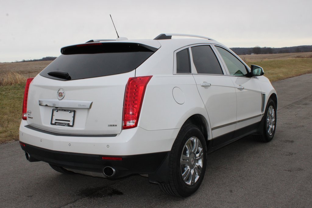 Used 2015 Cadillac SRX Luxury w/ Driver Awareness Package image 7