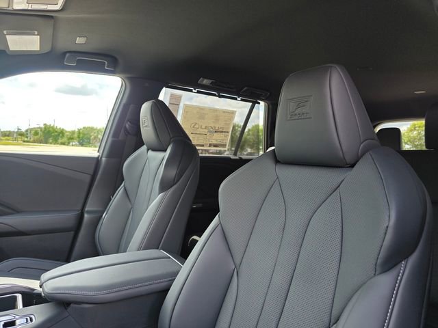 New 2026 Lexus TX 500h AWD image 22