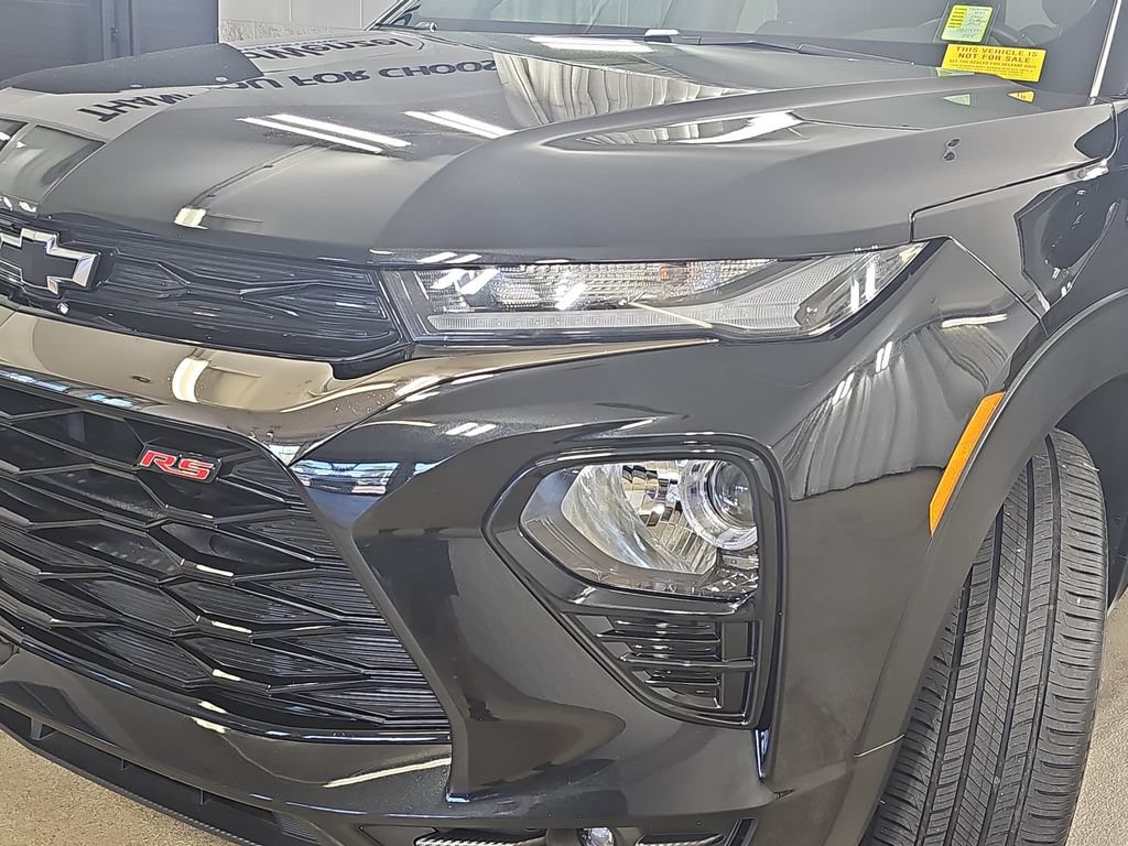 Certified 2023 Chevrolet TrailBlazer RS w/ Sun and Liftgate Package AWD/4WD image 37