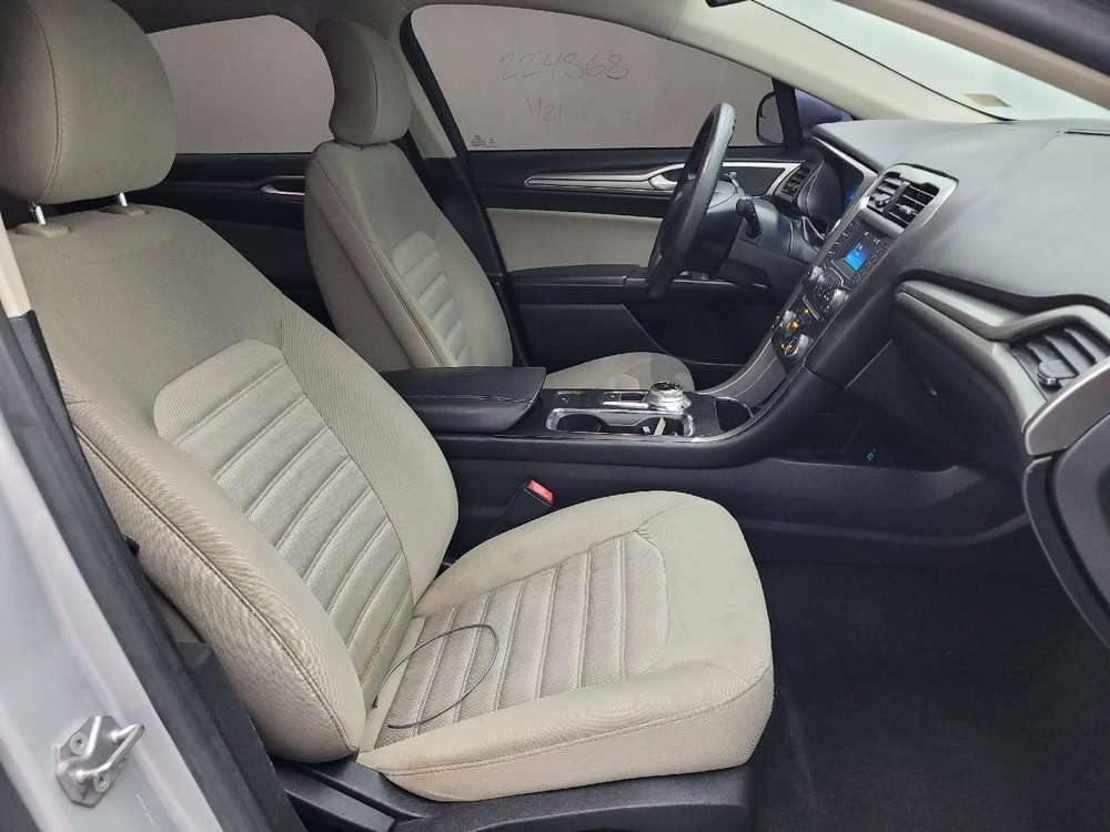 Used 2018 Ford Fusion S FWD image 21