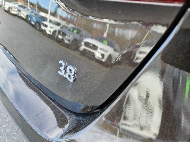 Used 2015 Hyundai Genesis 3.8 image 11