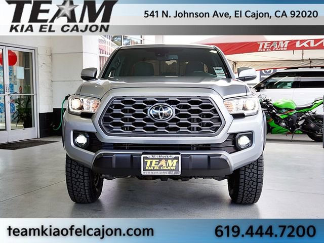 Used 2021 Toyota Tacoma TRD Off-Road w/ Technology Package image 4