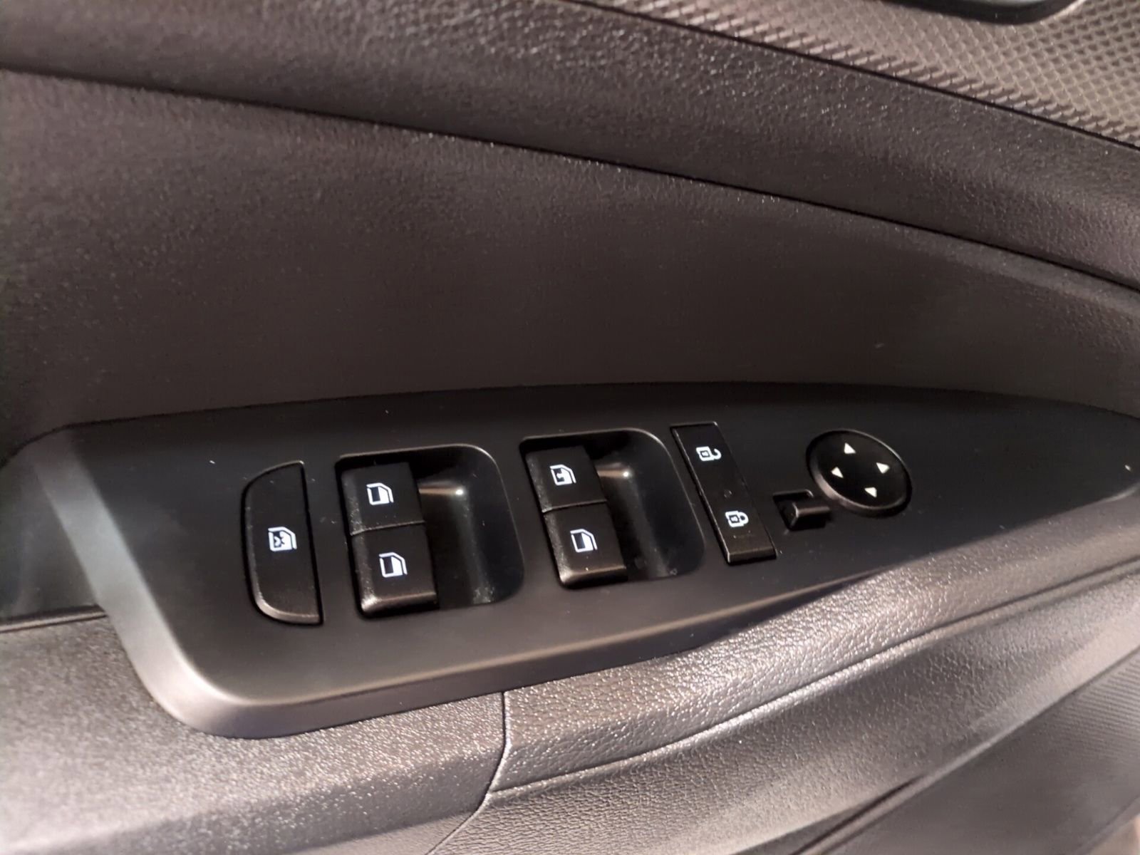 Certified 2023 Kia Sportage LX AWD/4WD image 14