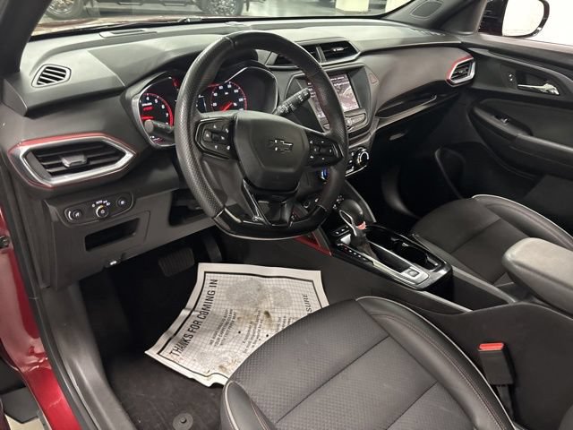 Used 2023 Chevrolet TrailBlazer RS FWD image 15