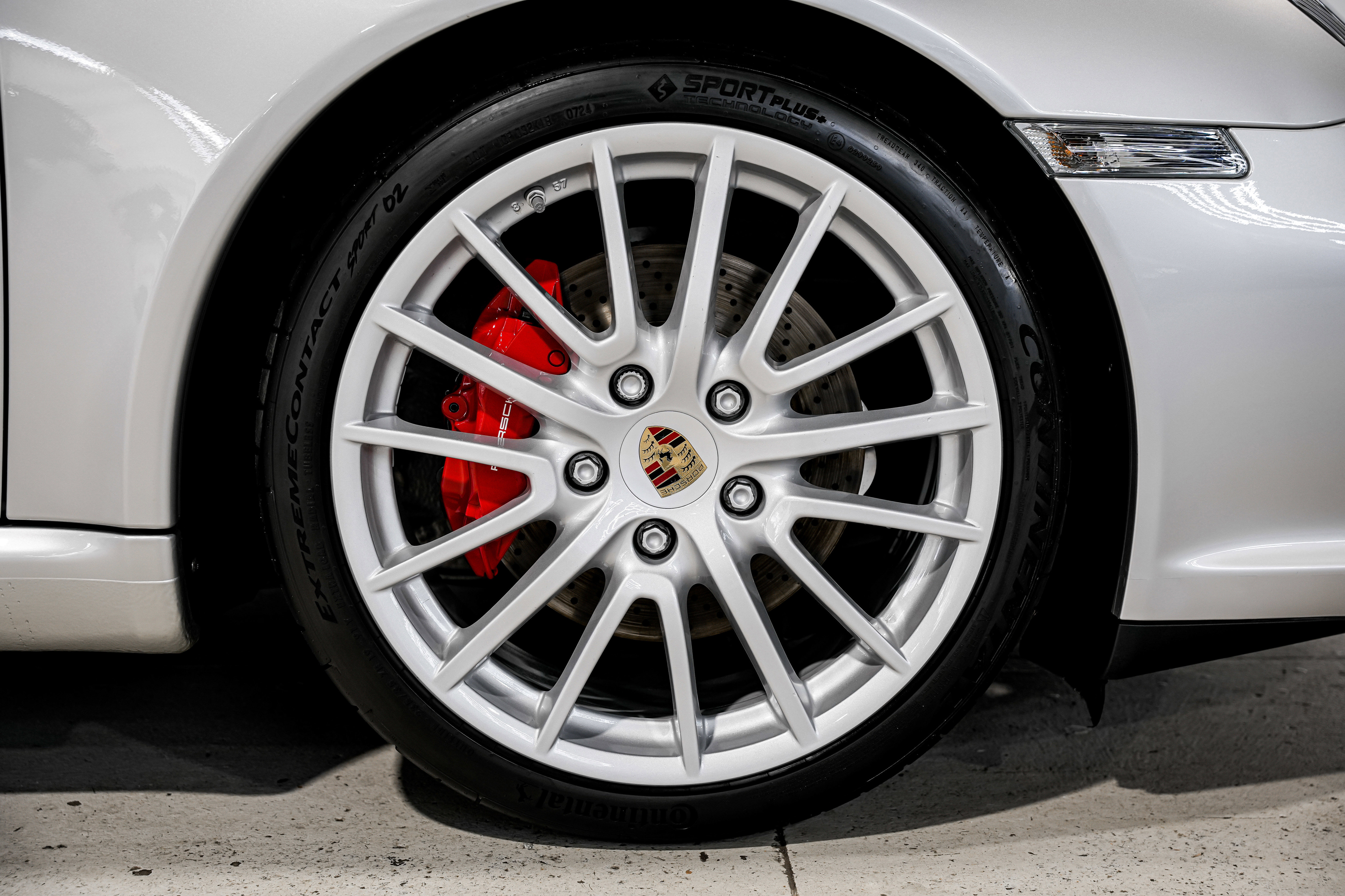 Used 2010 Porsche 911 Carrera S image 52