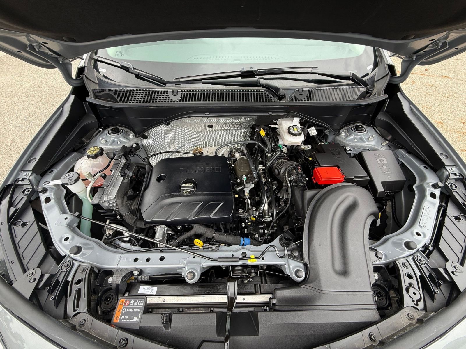 Used 2025 Buick Encore GX Preferred image 29