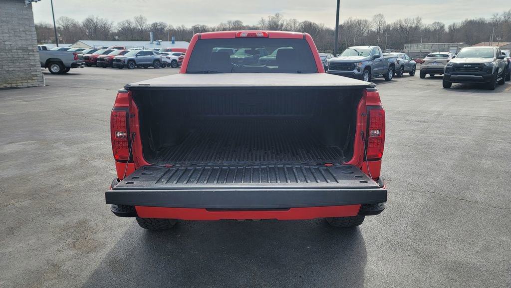 Used 2018 Chevrolet Silverado 1500 Custom w/ Custom Convenience Package image 11