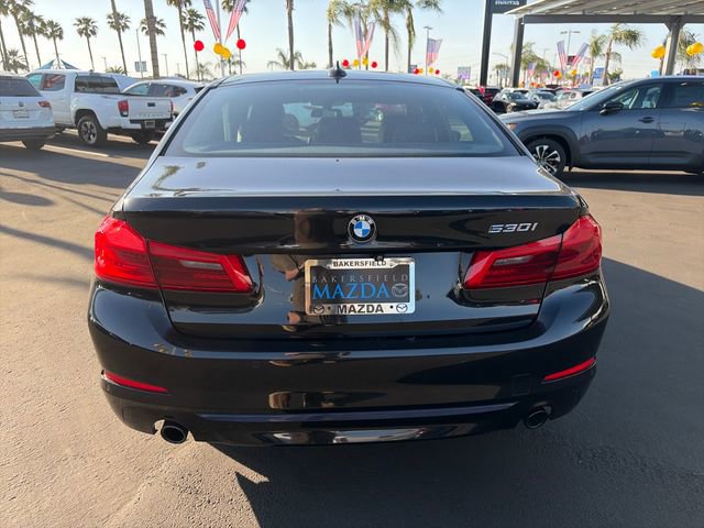 Used 2018 BMW 530i RWD image 4