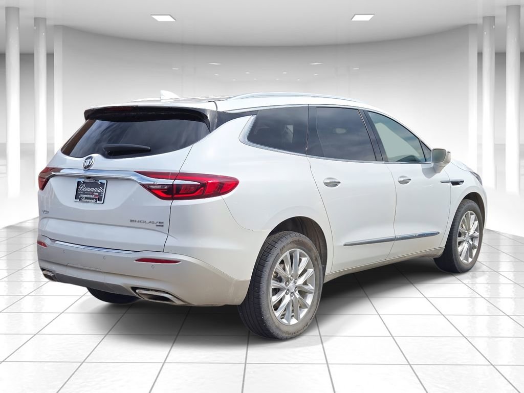 Used 2019 Buick Enclave Essence w/ Trailering Package, 5000 lbs. image 3
