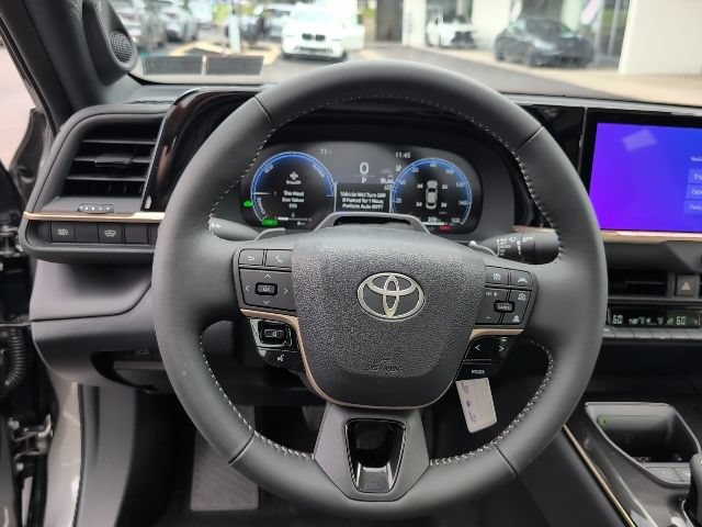 New 2026 Toyota Crown Platinum AWD/4WD image 17
