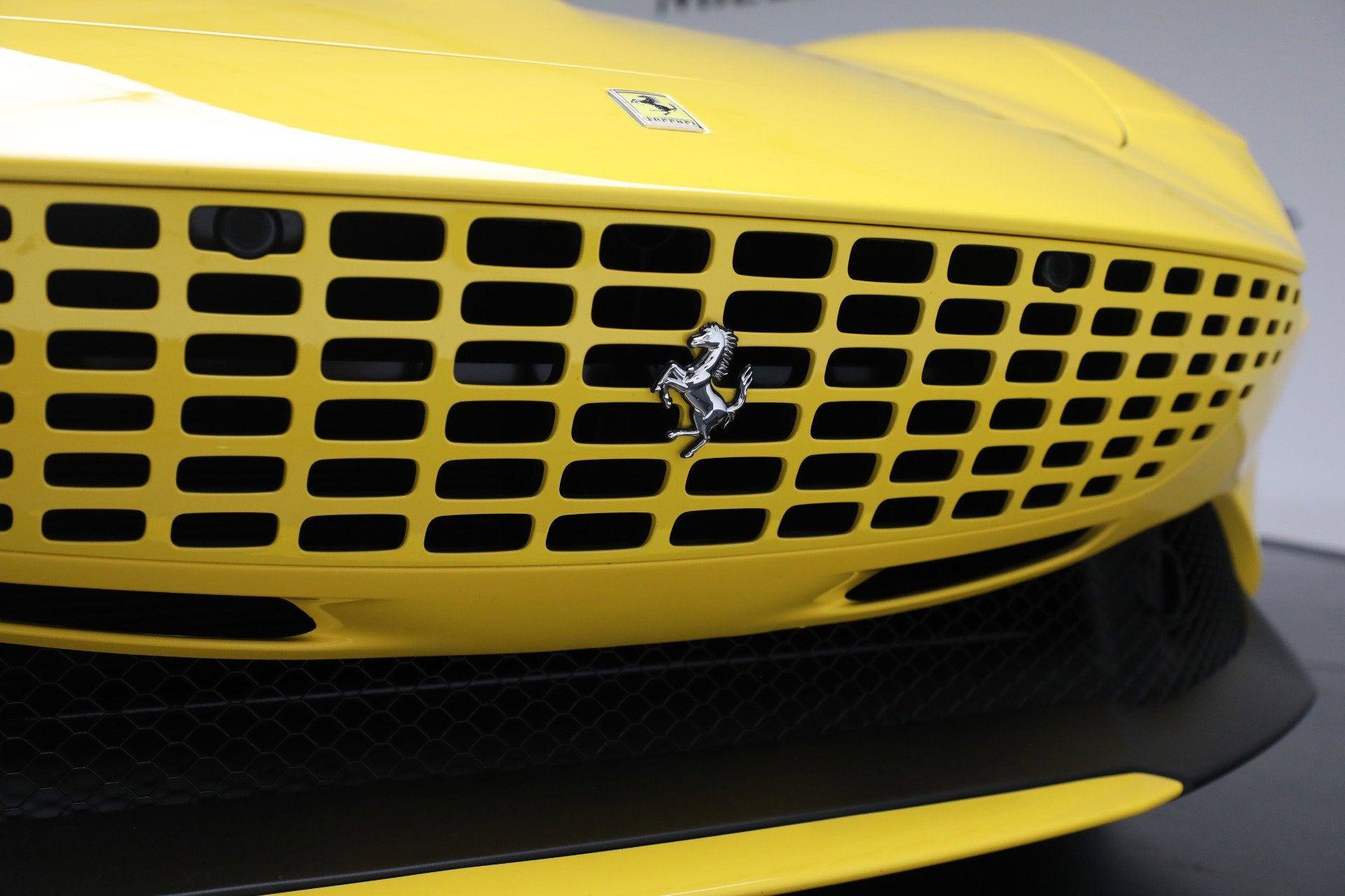 Certified 2025 Ferrari Roma Spider image 35