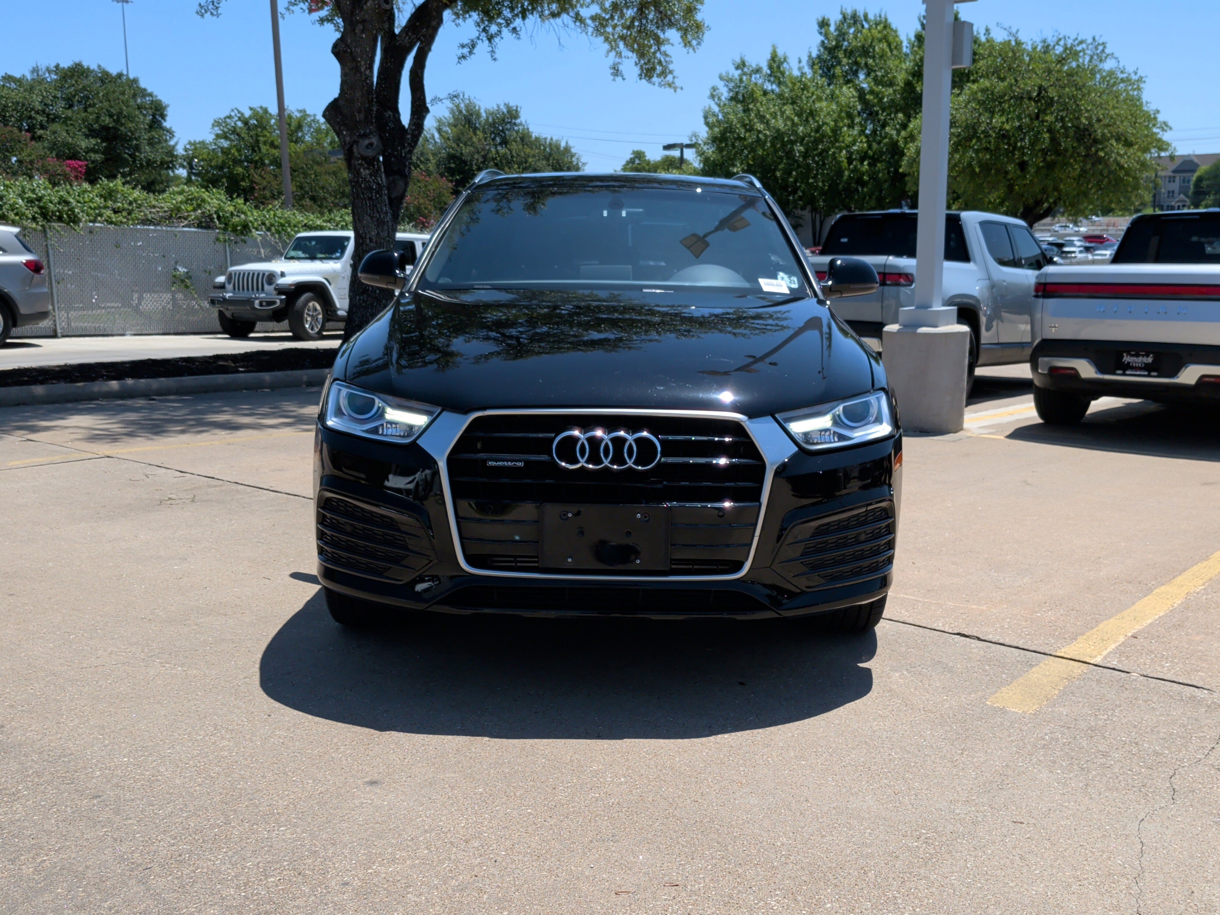 Used 2018 Audi Q3 2.0T Premium AWD/4WD image 3