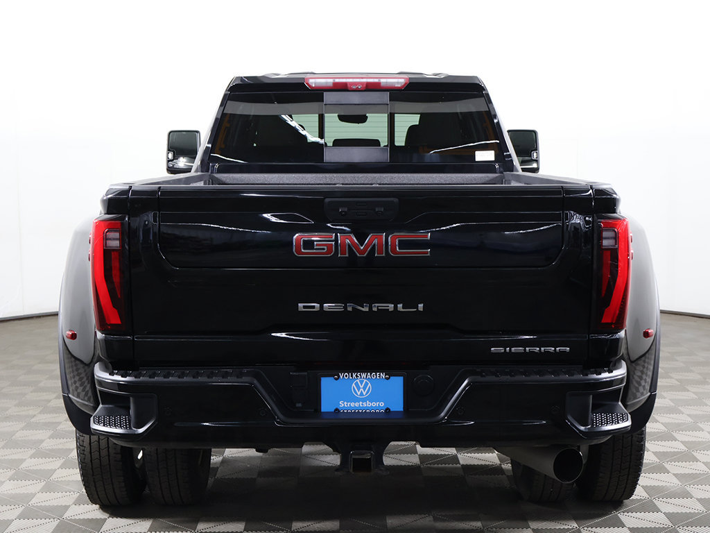 Used 2024 GMC Sierra 3500 Denali w/ Denali Reserve Package AWD/4WD image 18