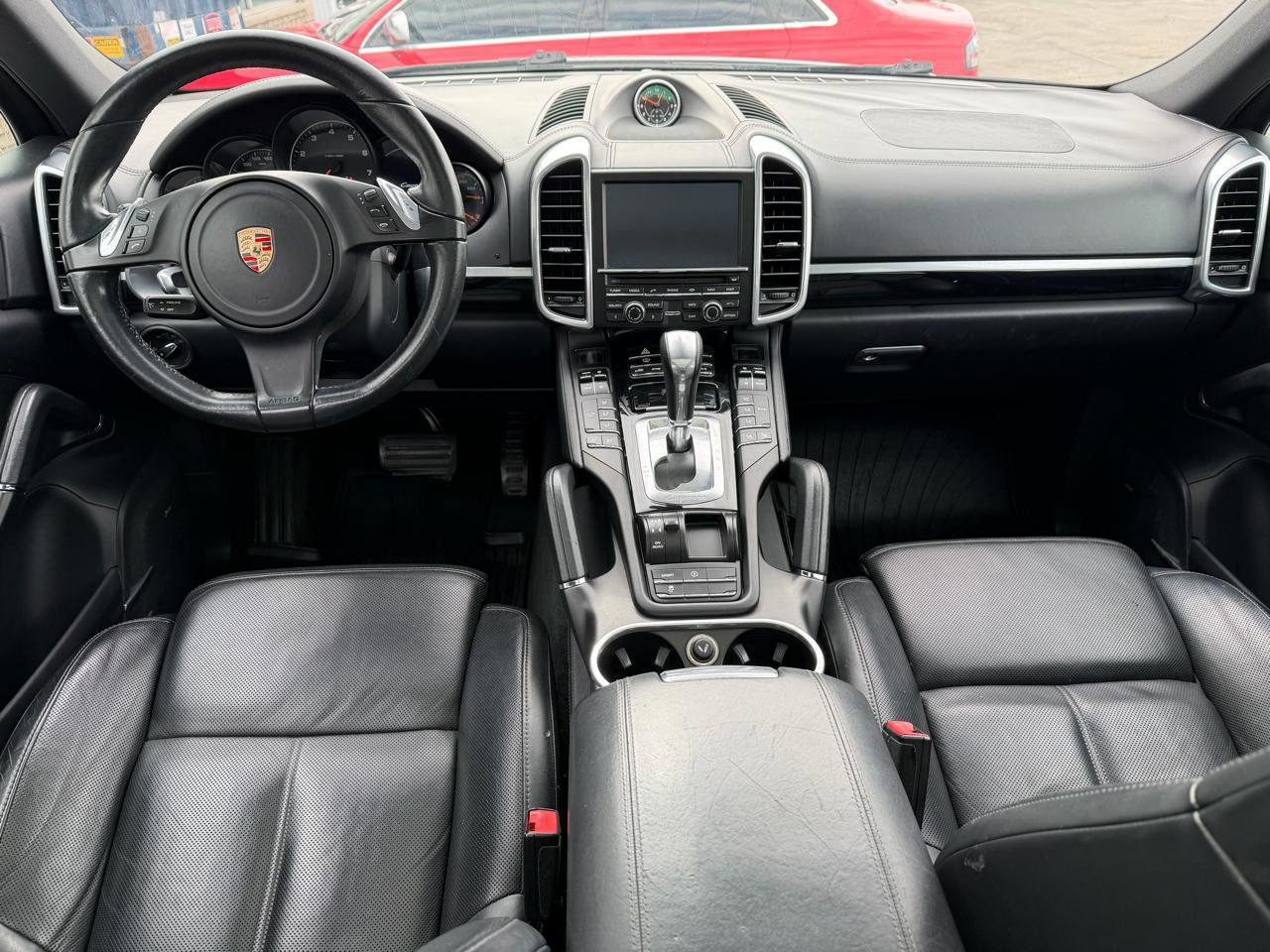 Used 2014 Porsche Cayenne Platinum Edition image 22