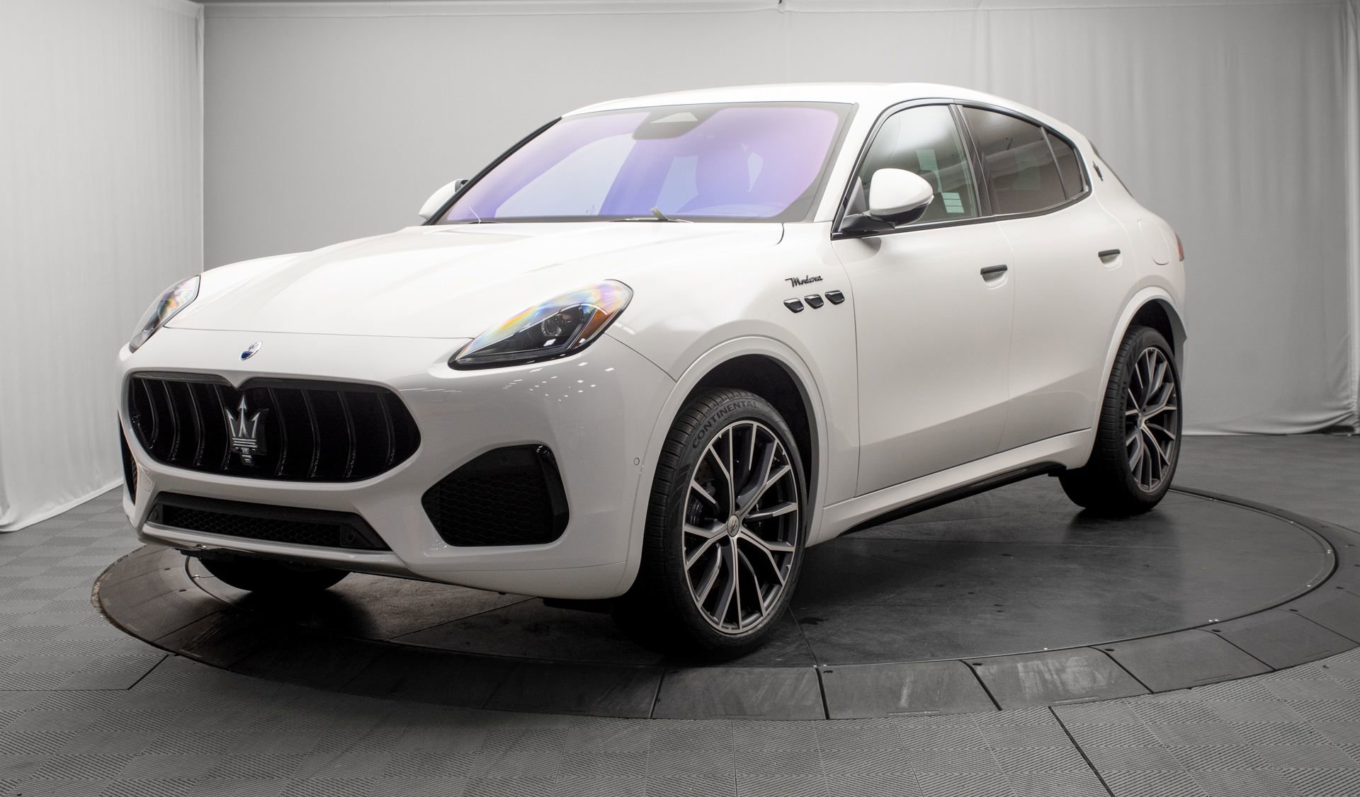 New 2026 Maserati Grecale Modena image 7