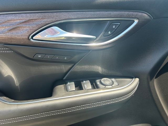 Used 2023 Buick Envision Avenir AWD/4WD image 20