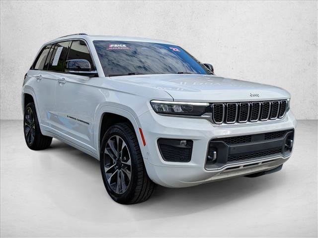 Used 2022 Jeep Grand Cherokee Overland w/ Luxury Tech Group IV image 3