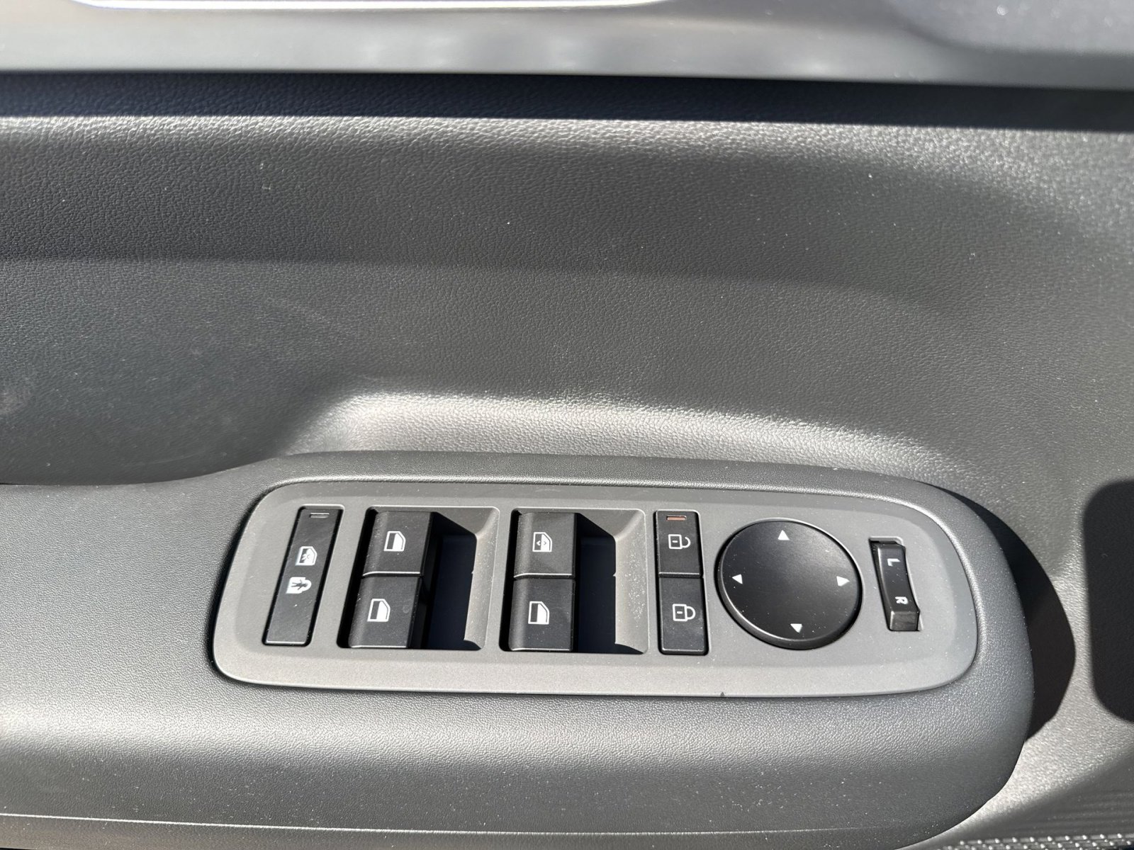 New 2026 Hyundai Santa Fe SE FWD image 15