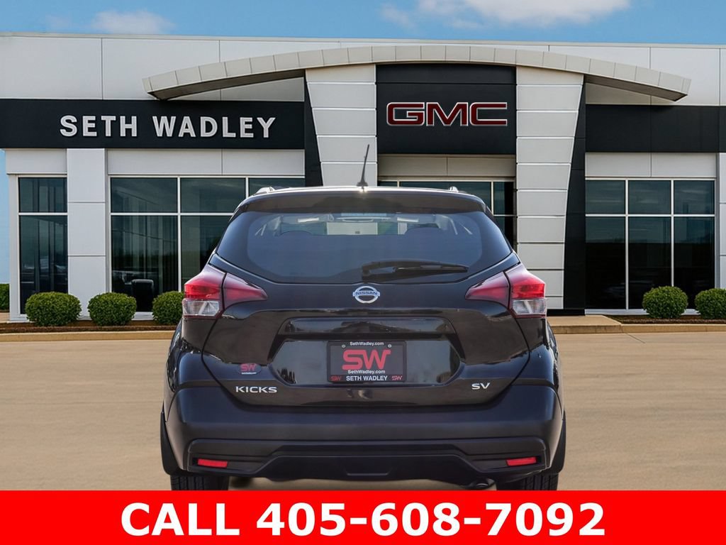 Used 2019 Nissan Kicks SV FWD image 6